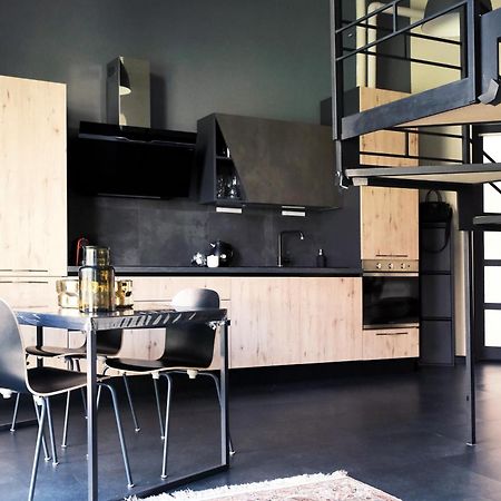 Comecasa Loft Navigli 2 Bedrooms Milán Exteriér fotografie